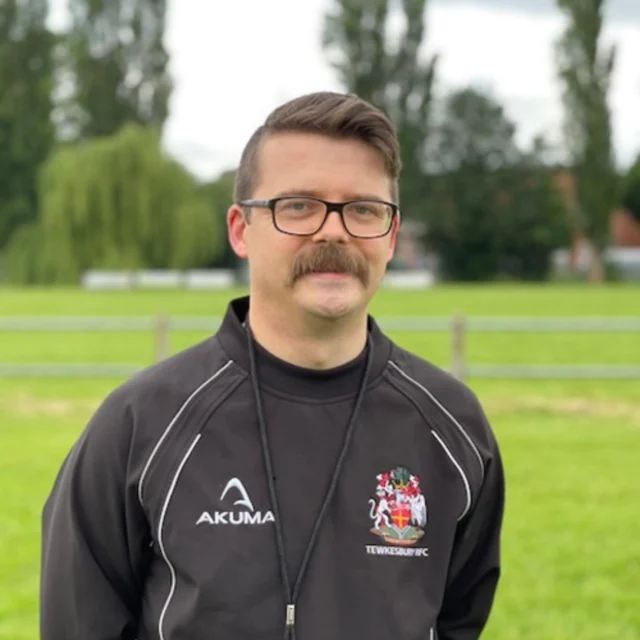 📣 Coaching Announcement | Tewkesbury RFC Women

We’re thrilled to welcome Nic Jones as our new Head Coach for the Women’s team! 💪

Nic is no stranger to Tewkesbury RFC—he’s been a dedicated coach within our Juniors setup and brings a wealth of experience, including his recent role as Assistant Womens Coach at Tewkesbury RFC  and previously with Stow-on-the-Wold.

With a clear vision and infectious passion for the game, Nic is ready to lead our squad into an exciting new chapter. His plans for the season are bold, focused, and full of ambition and we can’t wait to get started. 

Join us in giving Nic a warm welcome as we build towards a strong and united 2025/26 season. Let’s go, Tewkesbury! 

@grfurugby

💛🖤